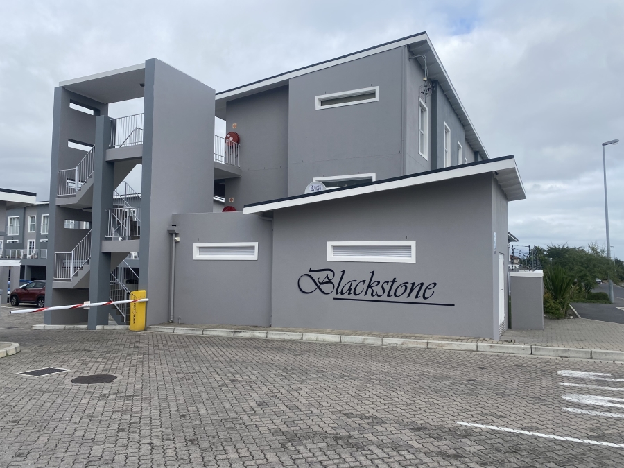 To Let 2 Bedroom Property for Rent in Sonkring Western Cape